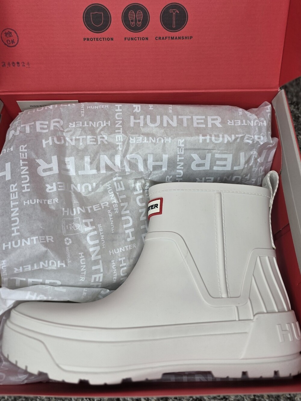 NWT Hunter Original Play Short Waterproof Rain Boots - White - Women's Size 9